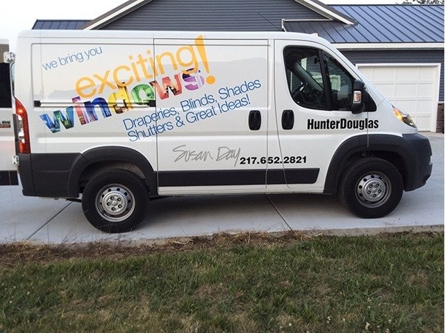 Hunter Douglas Dealer Image